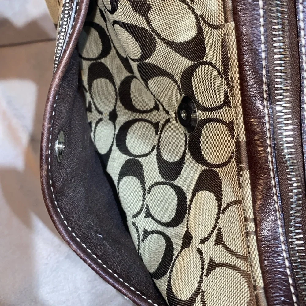 COACH 6045 Signature Canvas Half Moon Handbag - Brown Y2K